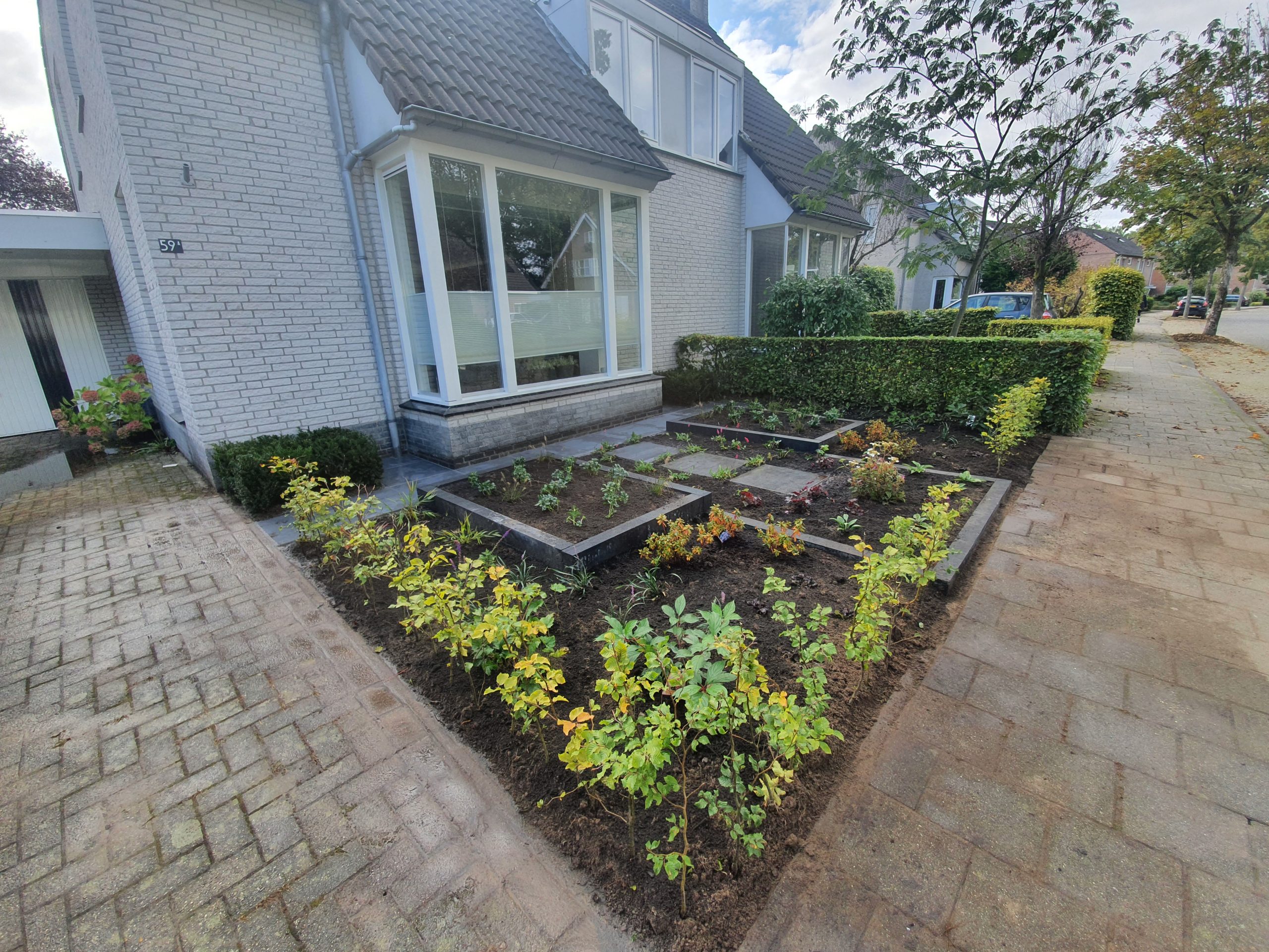 Voortuin Aarle-Rixtel